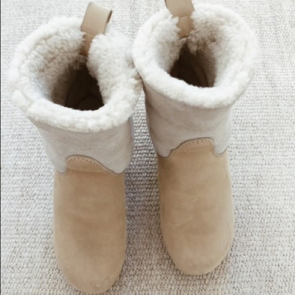 No. 6 Pull on Shearling Clog Boot